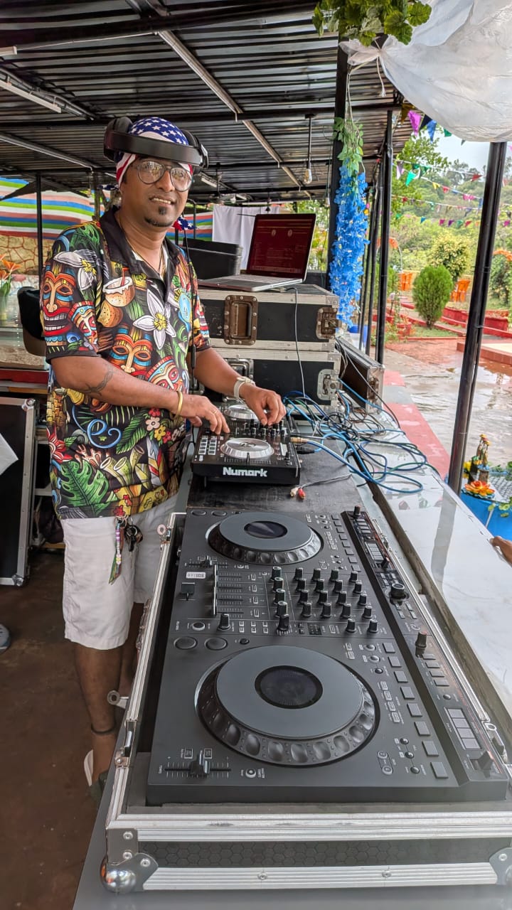 Private Parties & DJ